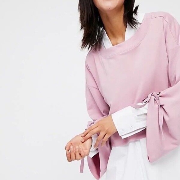 FREE PEOPLE Holala Statement Sleeve Crop Sweatshirt | size xs - Picture 4 of 7